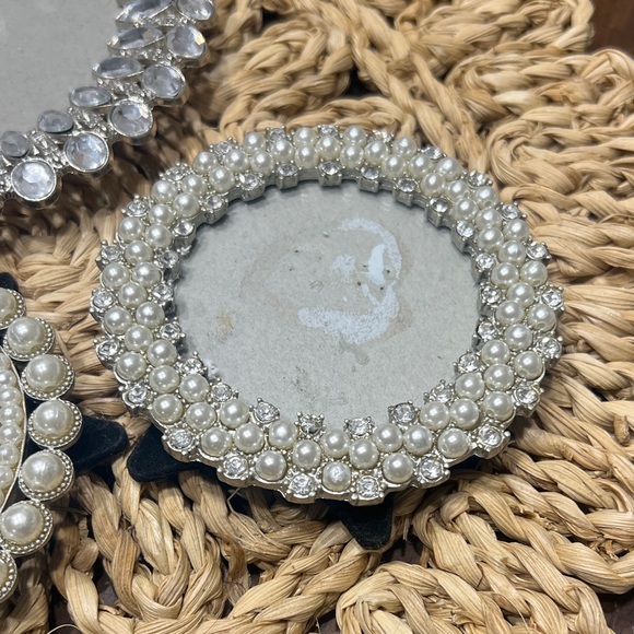 Nicole Miller Crystal and Pearl Picture Frames each sold separately large sold - Picture 4 of 5